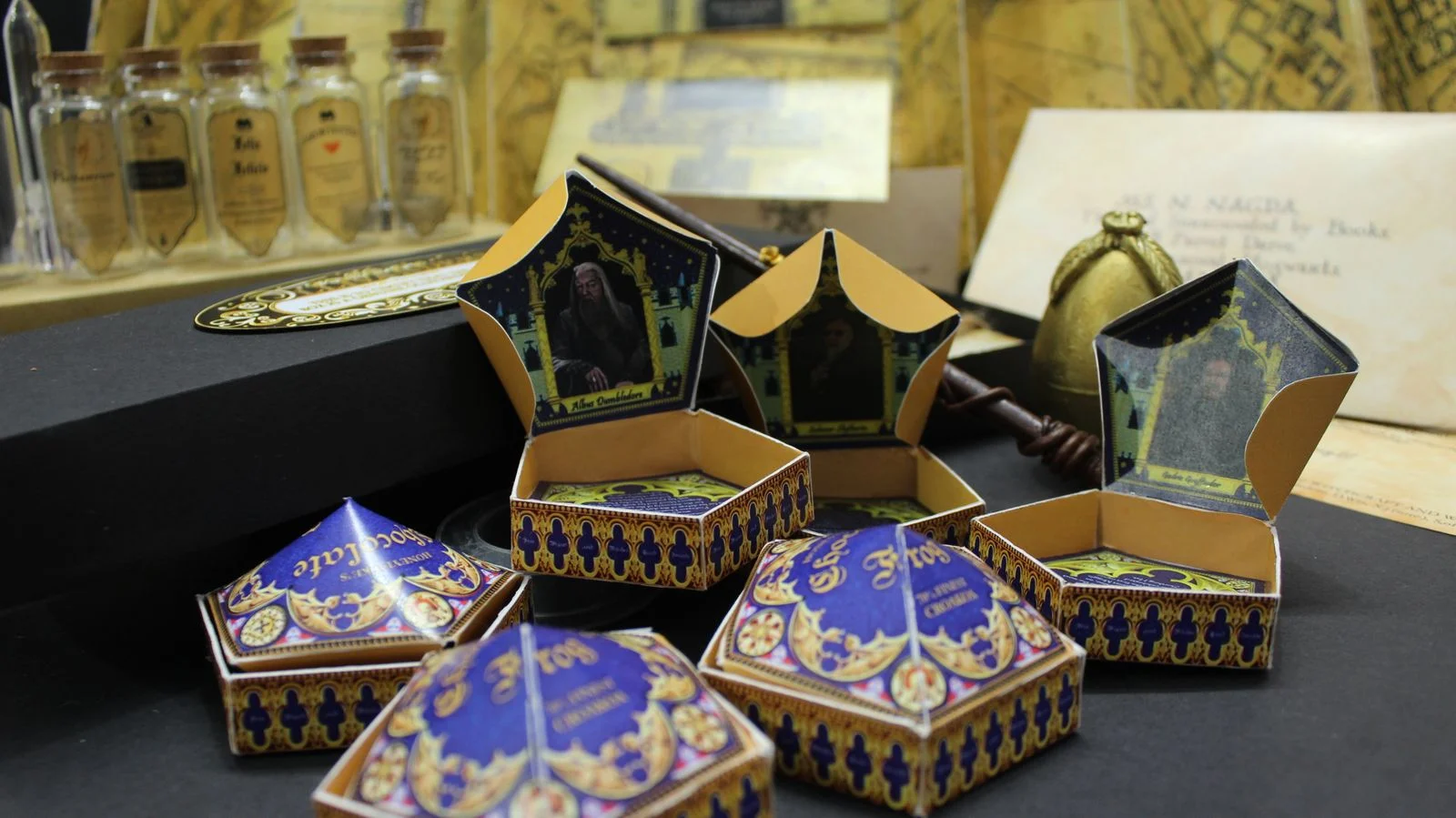 ornate gold and blue luxury packaging detail for foil accent idea