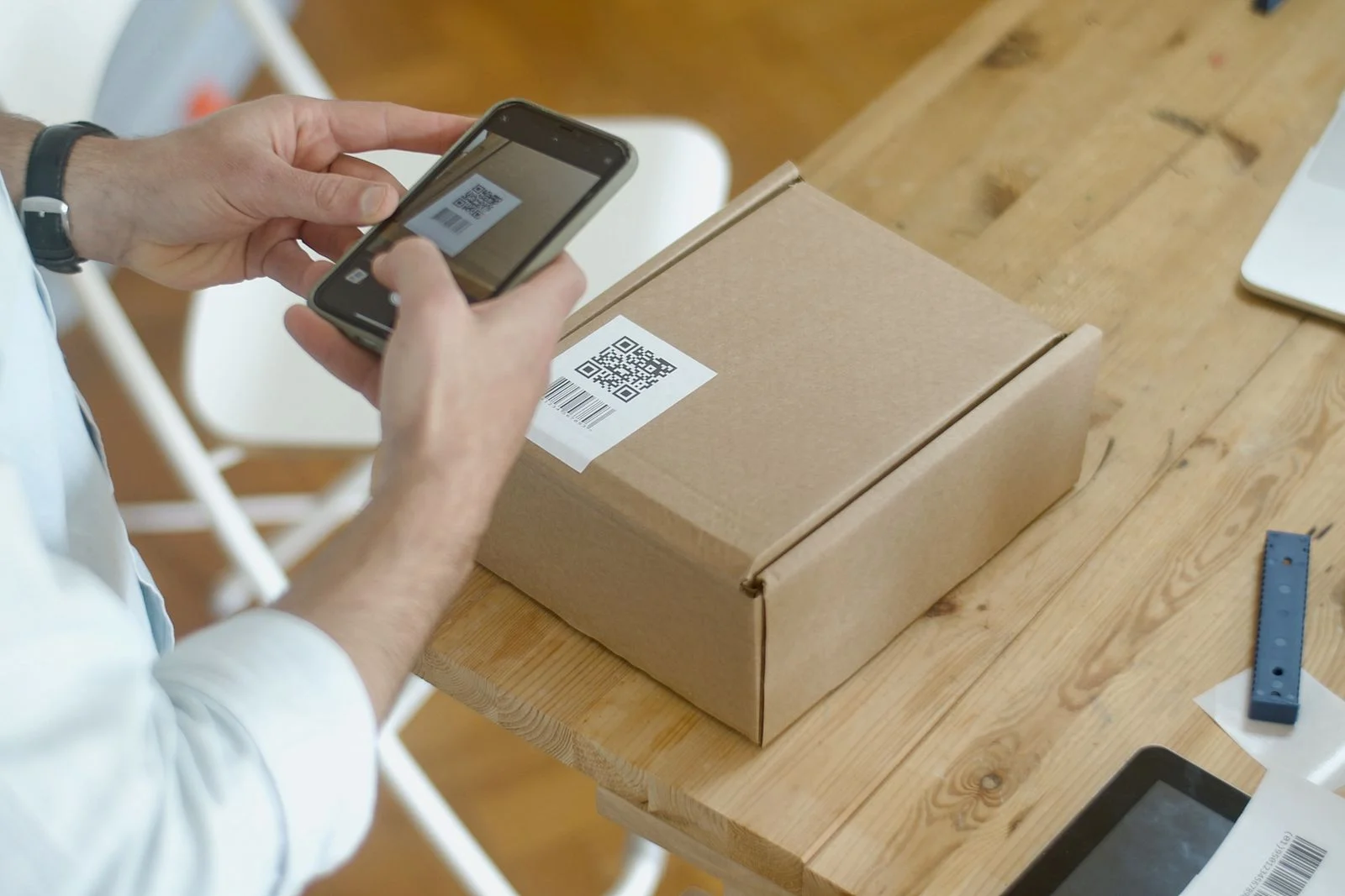 QR code idea for custom mailer box customer experience